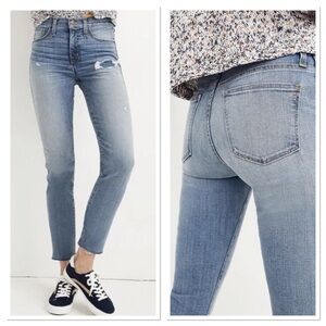 Madewell Stovepipe High Rise Straight Leg Raw Hem Jeans in Holburn Wash Sz 27